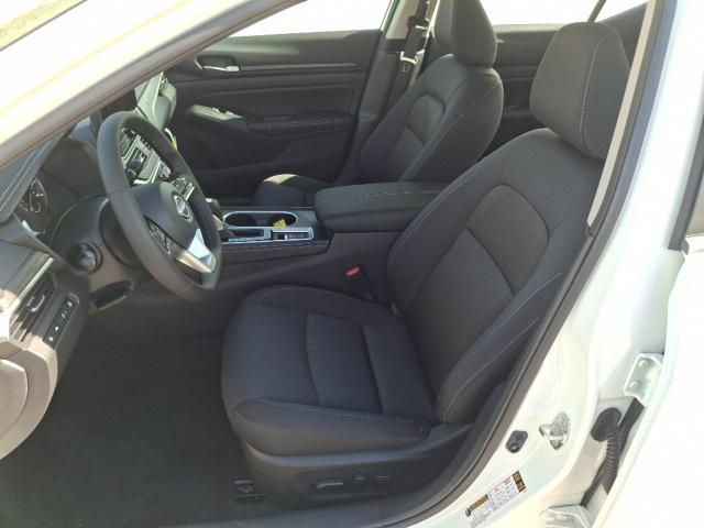 new 2025 Nissan Altima car, priced at $30,453