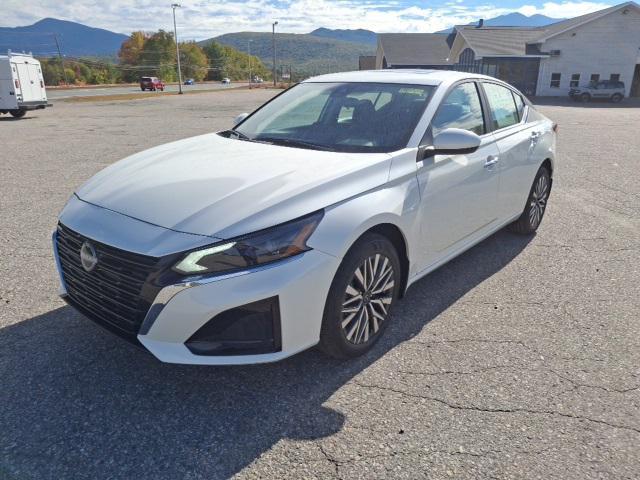 new 2025 Nissan Altima car, priced at $30,453