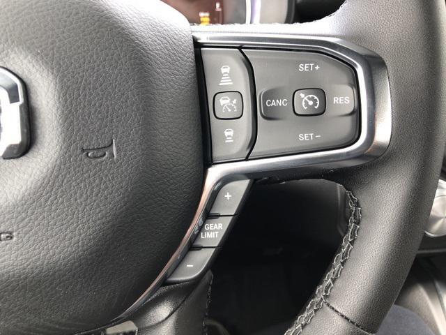 new 2025 Ram 1500 car, priced at $70,615