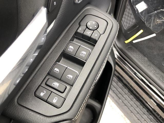 new 2025 Ram 1500 car, priced at $70,615