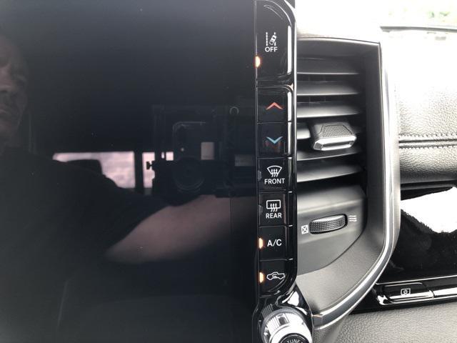 new 2025 Ram 1500 car, priced at $70,615