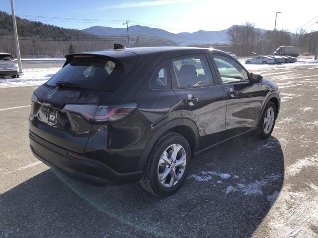 new 2025 Honda HR-V car, priced at $28,250