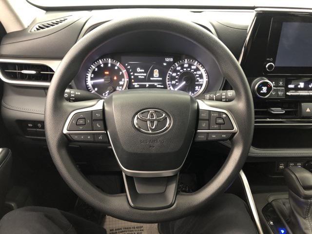 used 2023 Toyota Highlander car, priced at $32,248