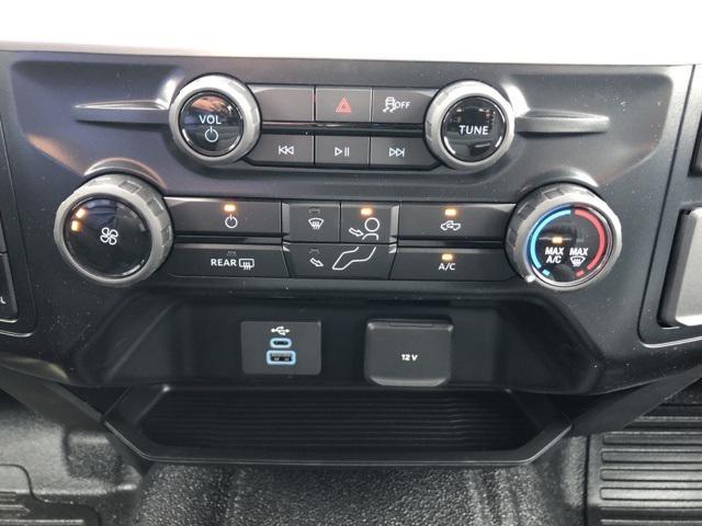 new 2025 Ford F-250 car, priced at $56,200