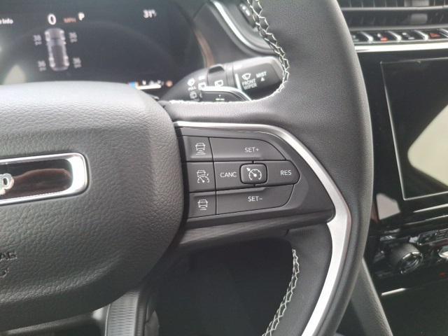 new 2025 Jeep Grand Cherokee car, priced at $42,051