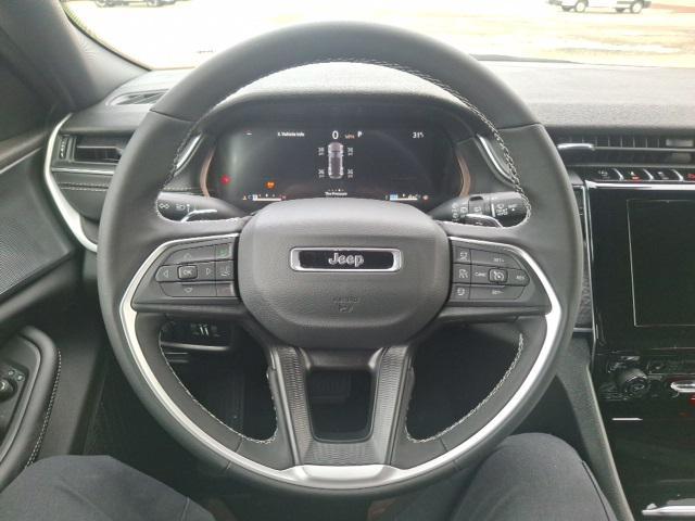 new 2025 Jeep Grand Cherokee car, priced at $42,051