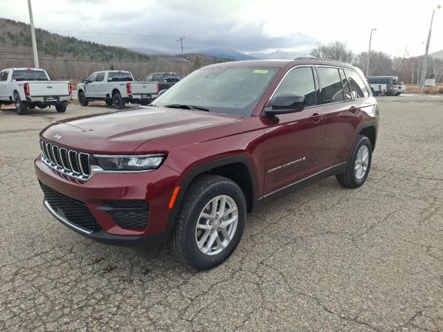 new 2025 Jeep Grand Cherokee car, priced at $42,051