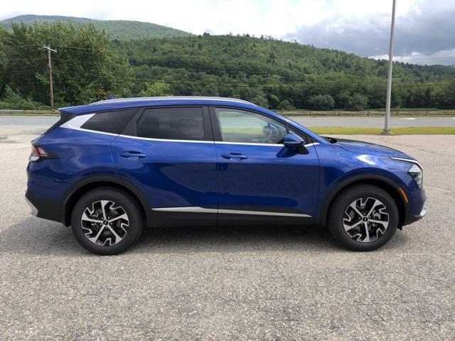 new 2025 Kia Sportage car, priced at $32,760