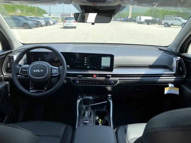 new 2025 Kia Sorento car, priced at $37,450