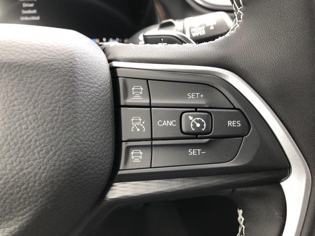 new 2025 Jeep Grand Cherokee car, priced at $45,165