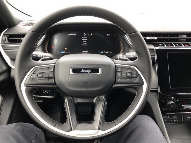new 2025 Jeep Grand Cherokee car, priced at $45,165