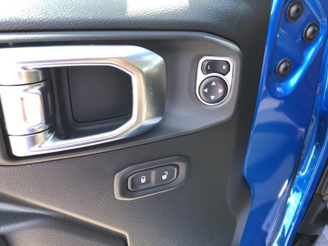 new 2025 Jeep Wrangler car, priced at $55,075