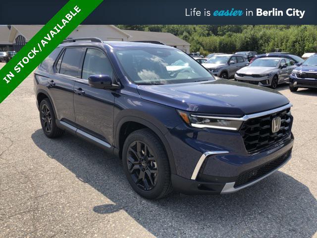 new 2025 Honda Pilot car, priced at $52,950