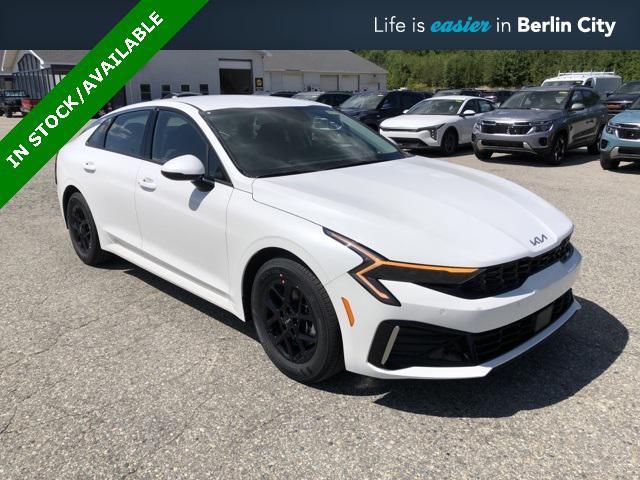 new 2026 Kia K5 car, priced at $29,190