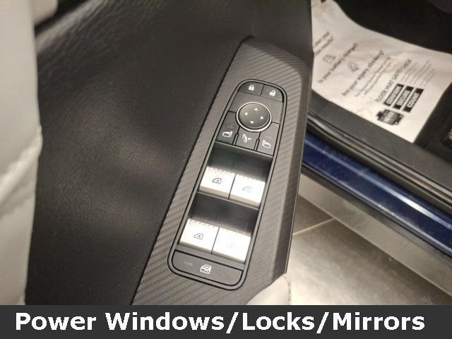 used 2022 Mitsubishi Outlander car, priced at $21,304