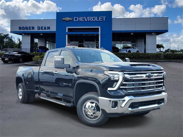 new 2025 Chevrolet Silverado 3500 car, priced at $81,025