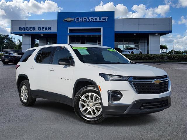 used 2023 Chevrolet Traverse car, priced at $26,980