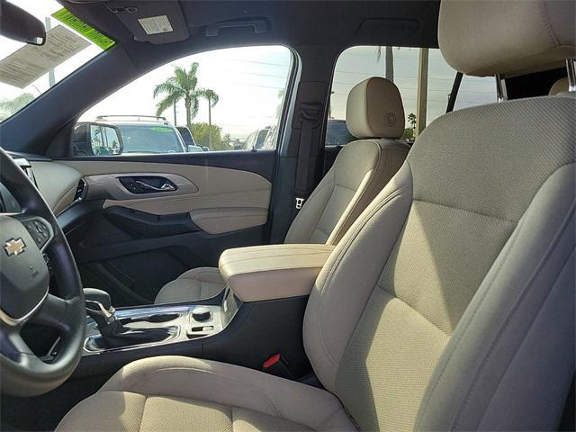 used 2023 Chevrolet Traverse car, priced at $26,980