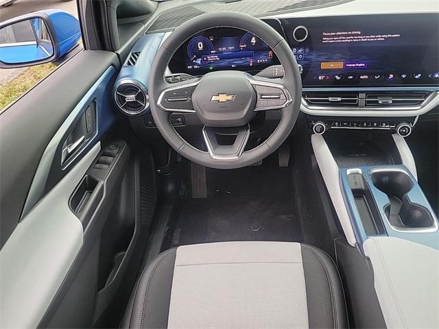 new 2025 Chevrolet Equinox car, priced at $42,765