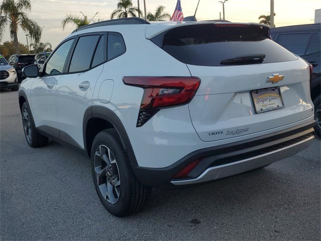 new 2025 Chevrolet Trax car, priced at $23,595