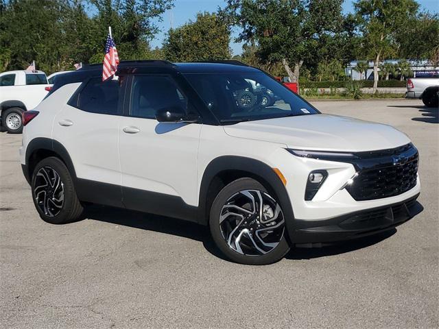 new 2025 Chevrolet TrailBlazer car, priced at $30,230