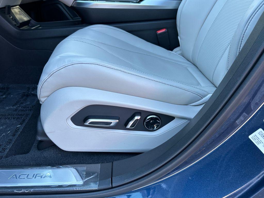 new 2025 Acura RDX car, priced at $48,650