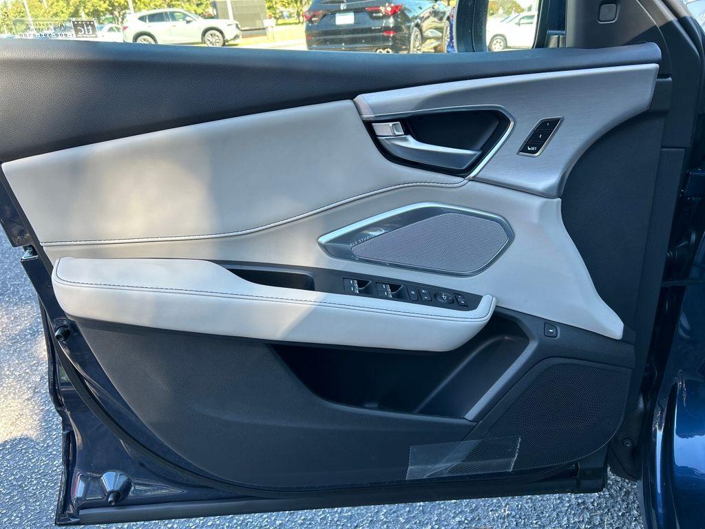 new 2025 Acura RDX car, priced at $48,650