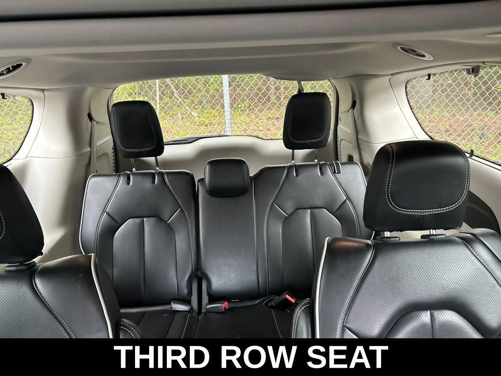 used 2023 Chrysler Pacifica car, priced at $27,928
