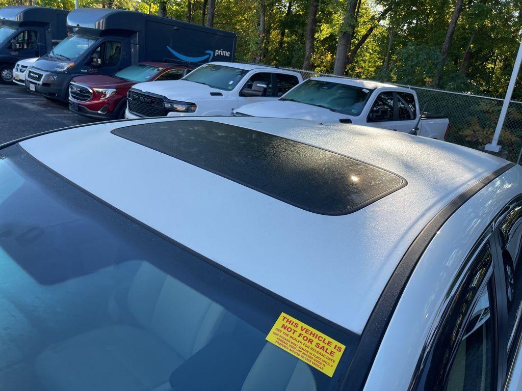 used 2016 Honda CR-V car, priced at $18,092