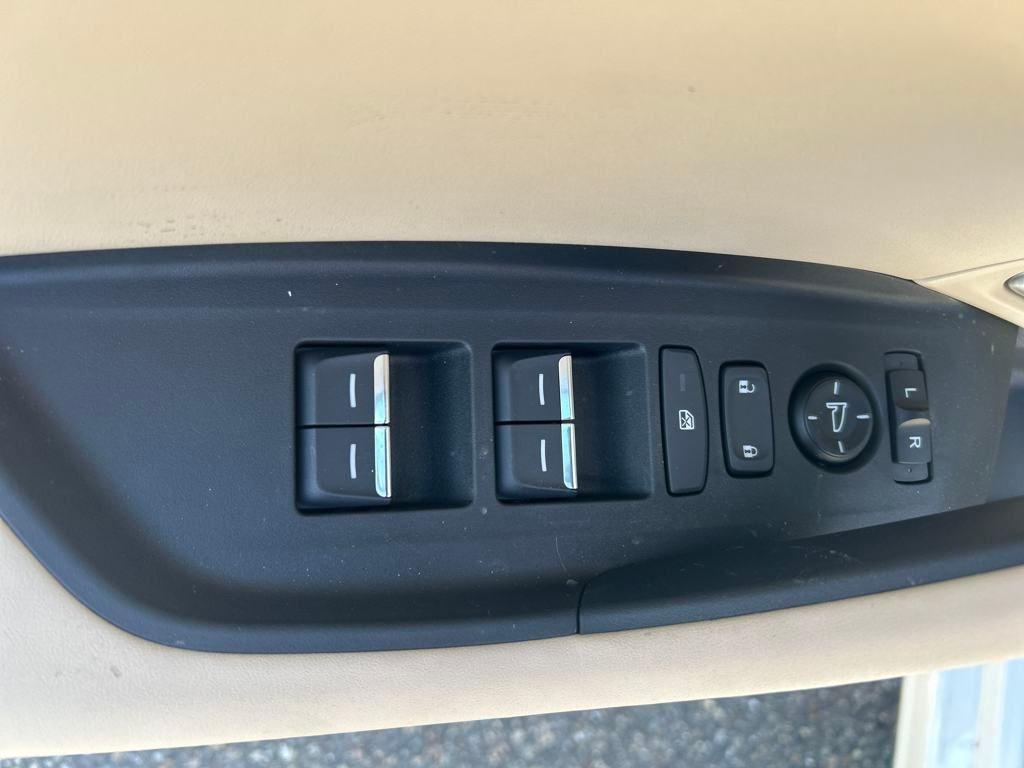 new 2025 Acura TLX car, priced at $44,987