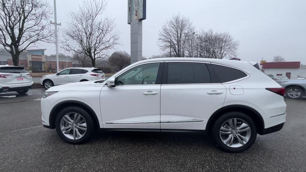 used 2024 Acura MDX car, priced at $44,352