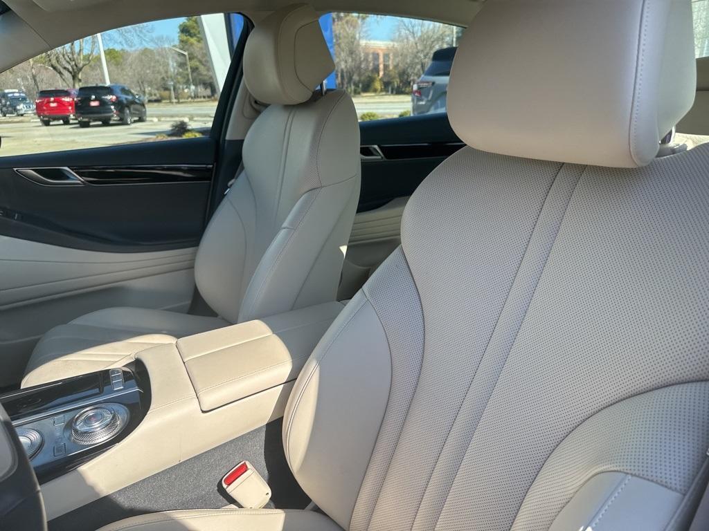 used 2021 Genesis G80 car, priced at $31,898