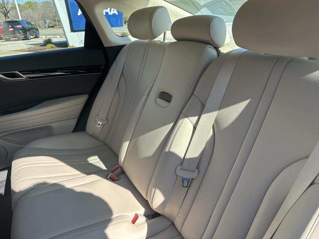 used 2021 Genesis G80 car, priced at $31,898