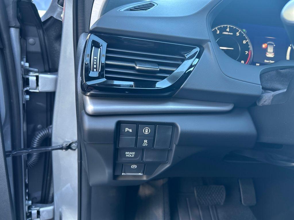 new 2025 Acura RDX car, priced at $48,650