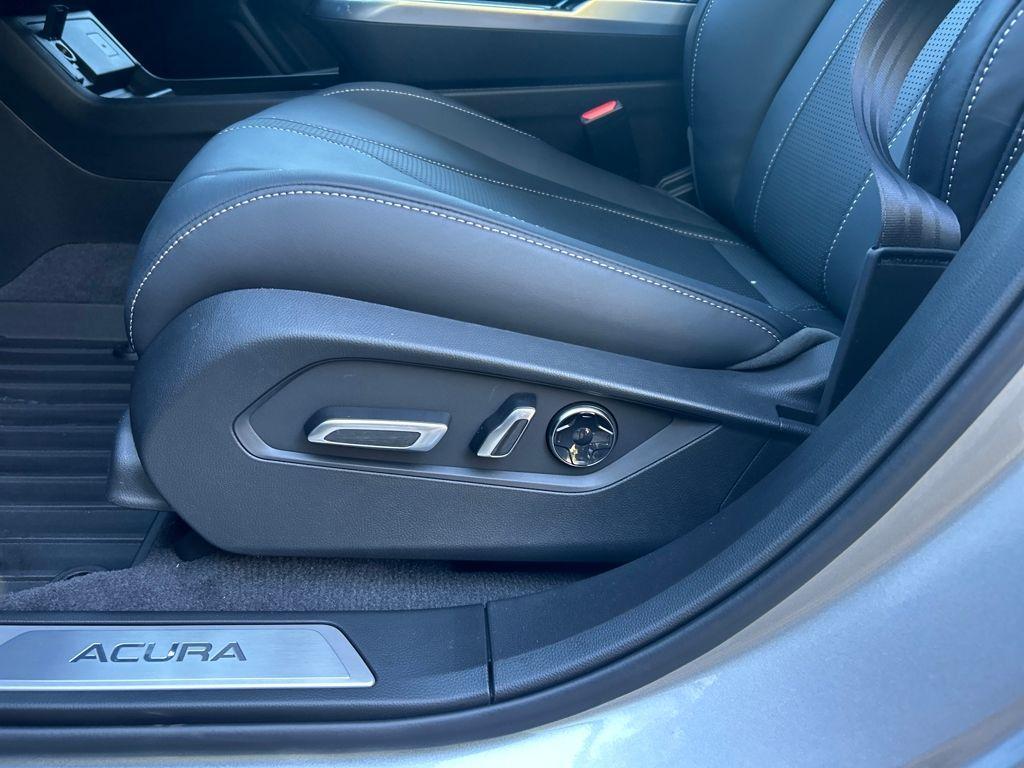 new 2025 Acura RDX car, priced at $48,650