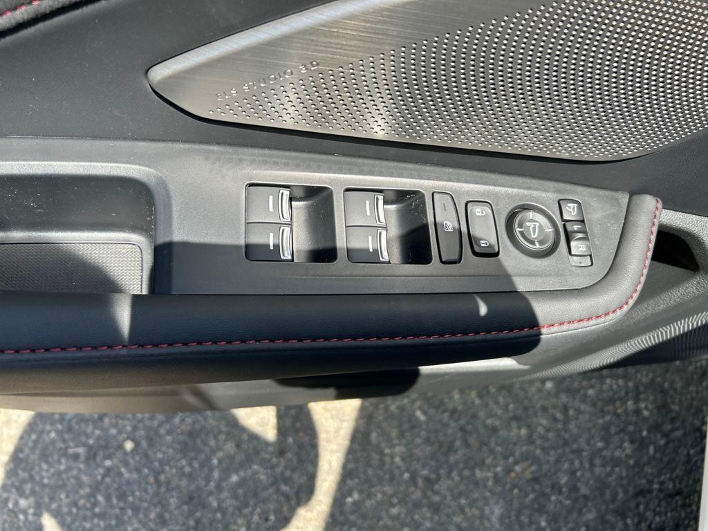 new 2025 Acura RDX car, priced at $56,400