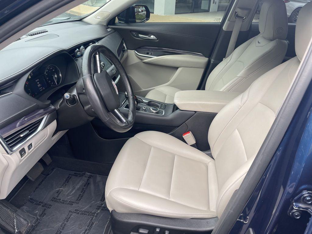 used 2021 Cadillac XT4 car, priced at $24,555