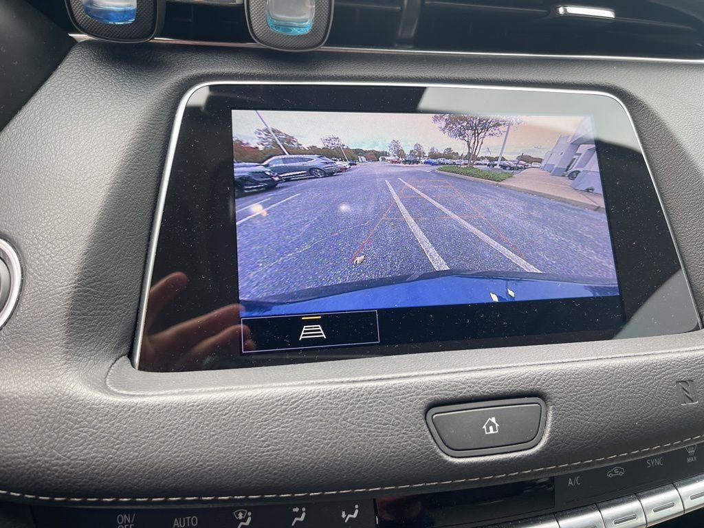 used 2021 Cadillac XT4 car, priced at $24,555