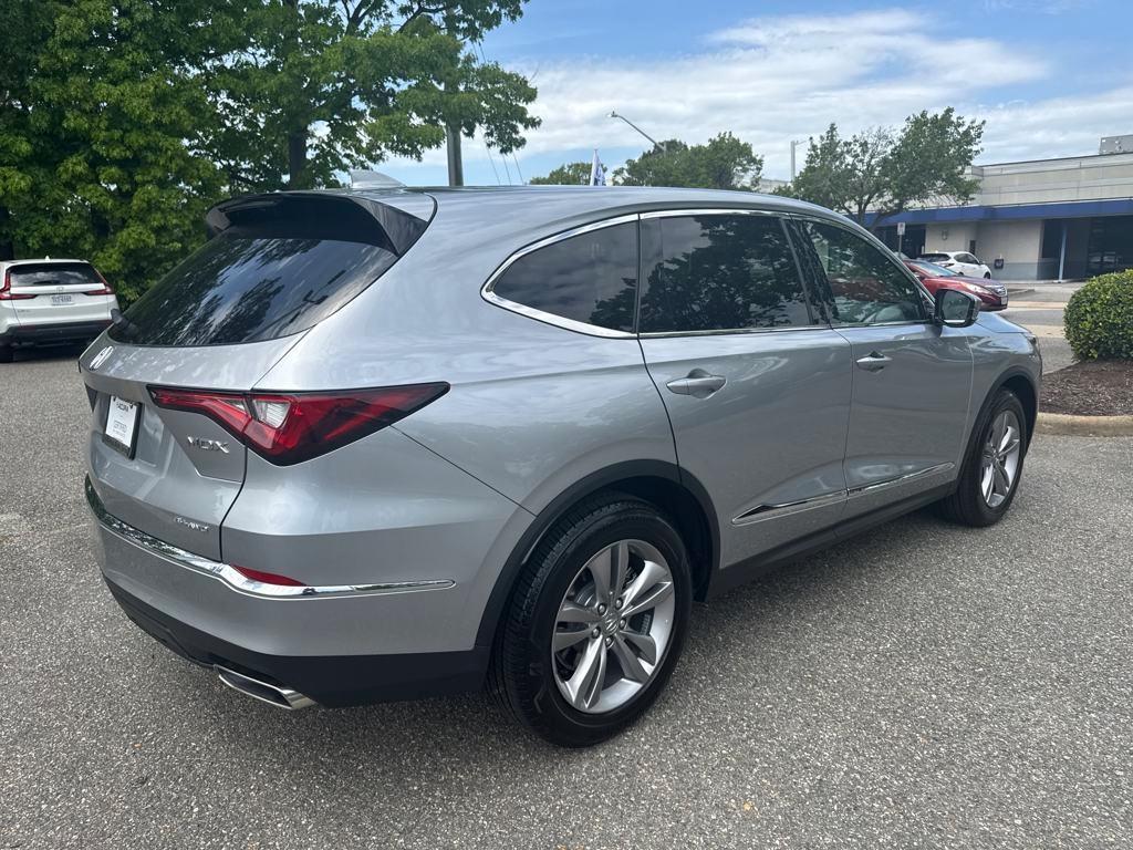 used 2024 Acura MDX car, priced at $47,924