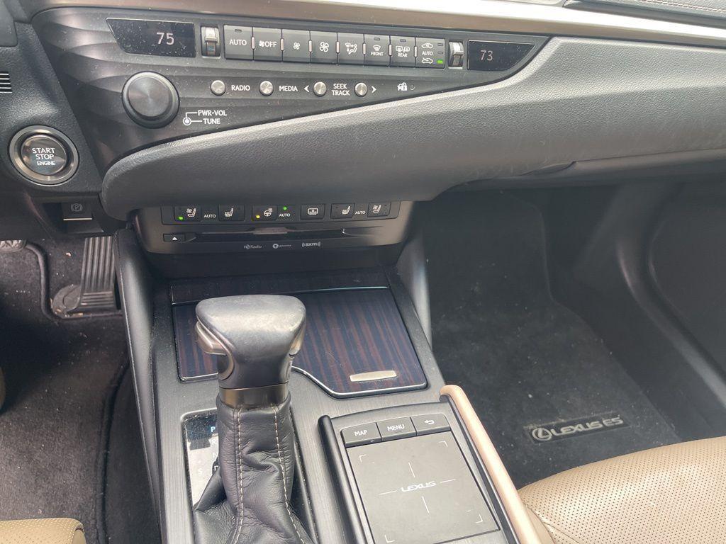 used 2019 Lexus ES 350 car, priced at $27,488