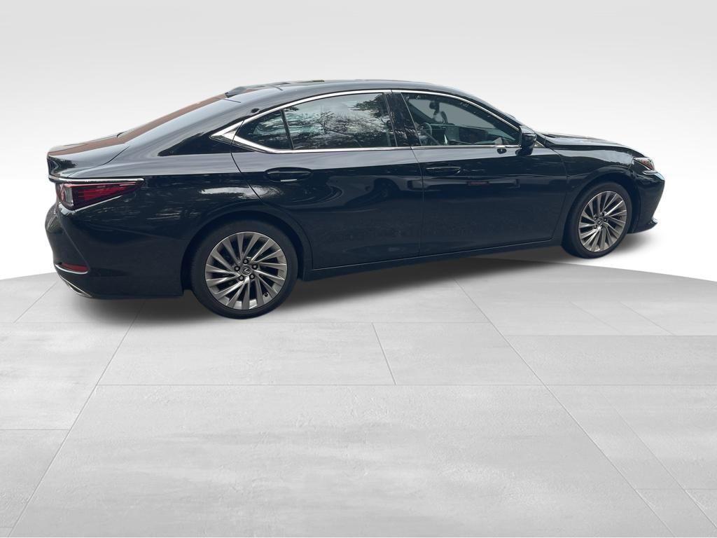 used 2019 Lexus ES 350 car, priced at $27,488