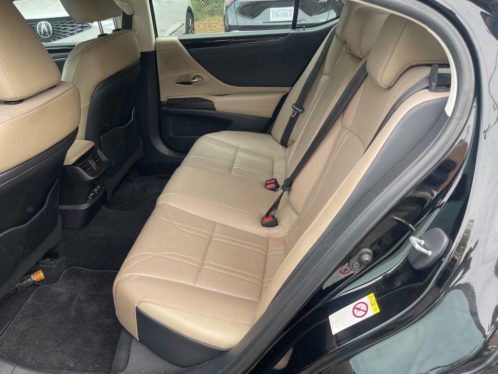 used 2019 Lexus ES 350 car, priced at $27,488
