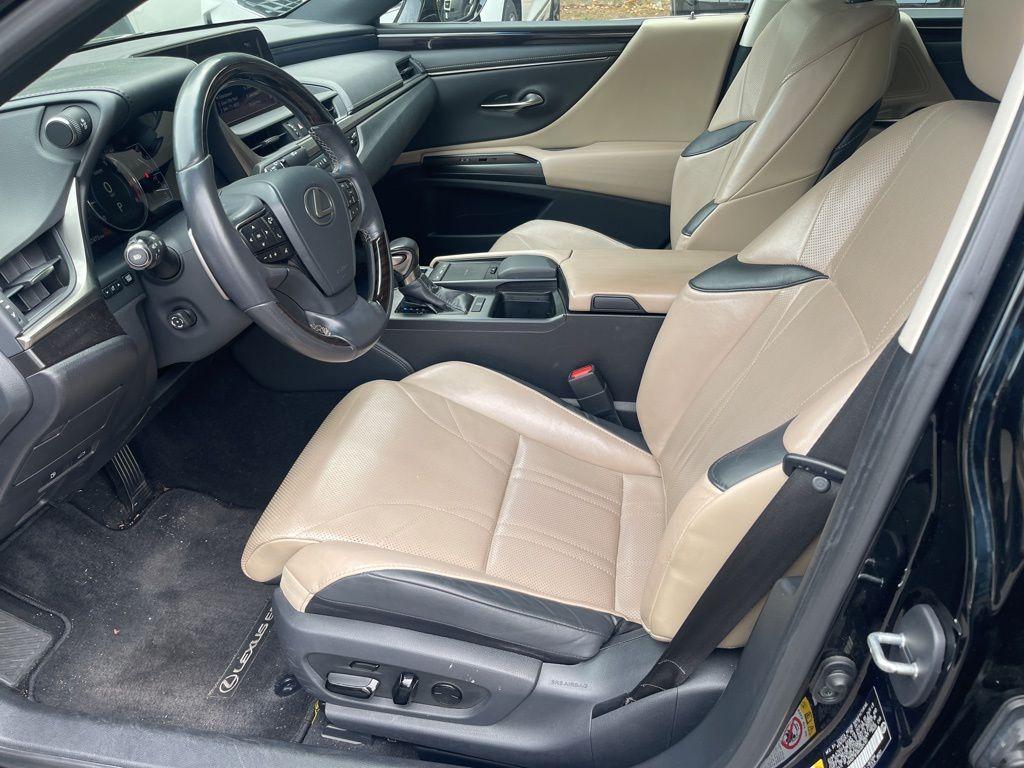 used 2019 Lexus ES 350 car, priced at $27,488