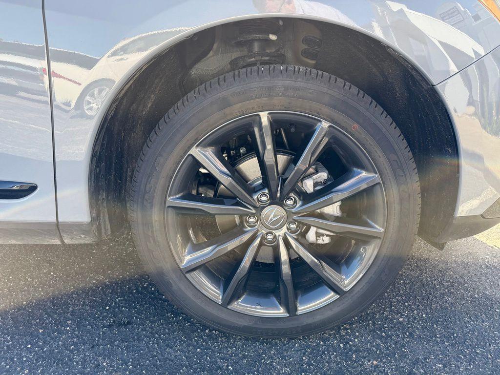 used 2025 Acura RDX car, priced at $43,718