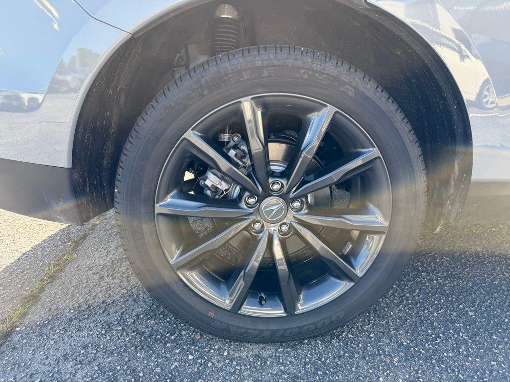 used 2025 Acura RDX car, priced at $43,718