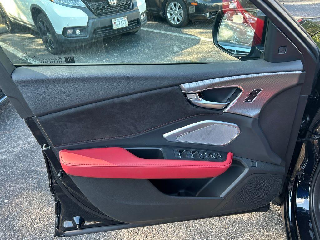 new 2025 Acura RDX car, priced at $52,250