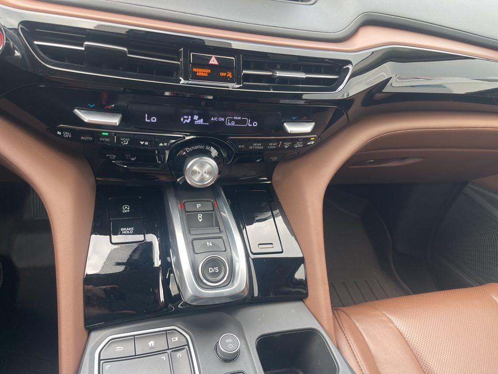 used 2022 Acura MDX car, priced at $38,600