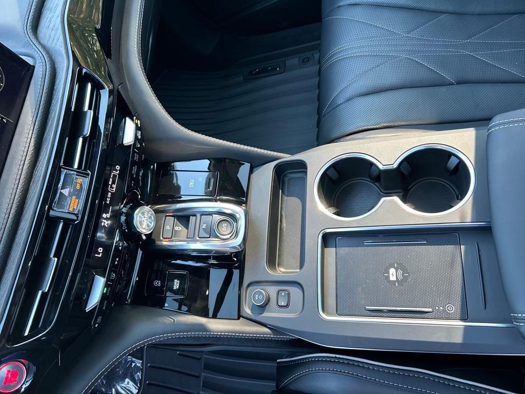 new 2026 Acura MDX car, priced at $68,850