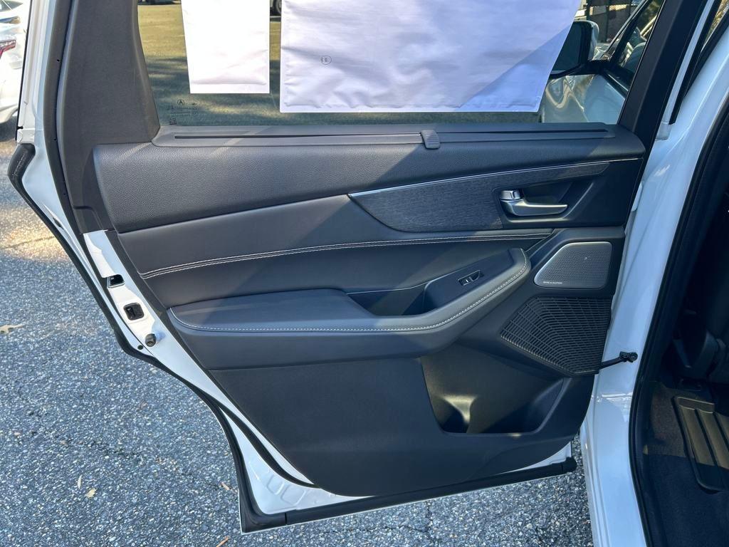 new 2026 Acura MDX car, priced at $68,850