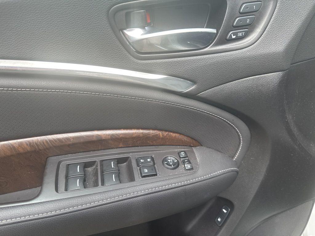 used 2020 Acura MDX car, priced at $31,249